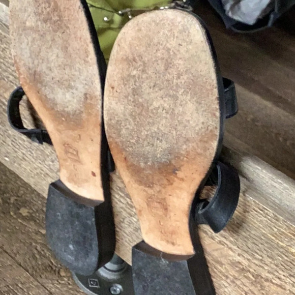 Vaneli Black Slide Sandals - Picture 4 of 5